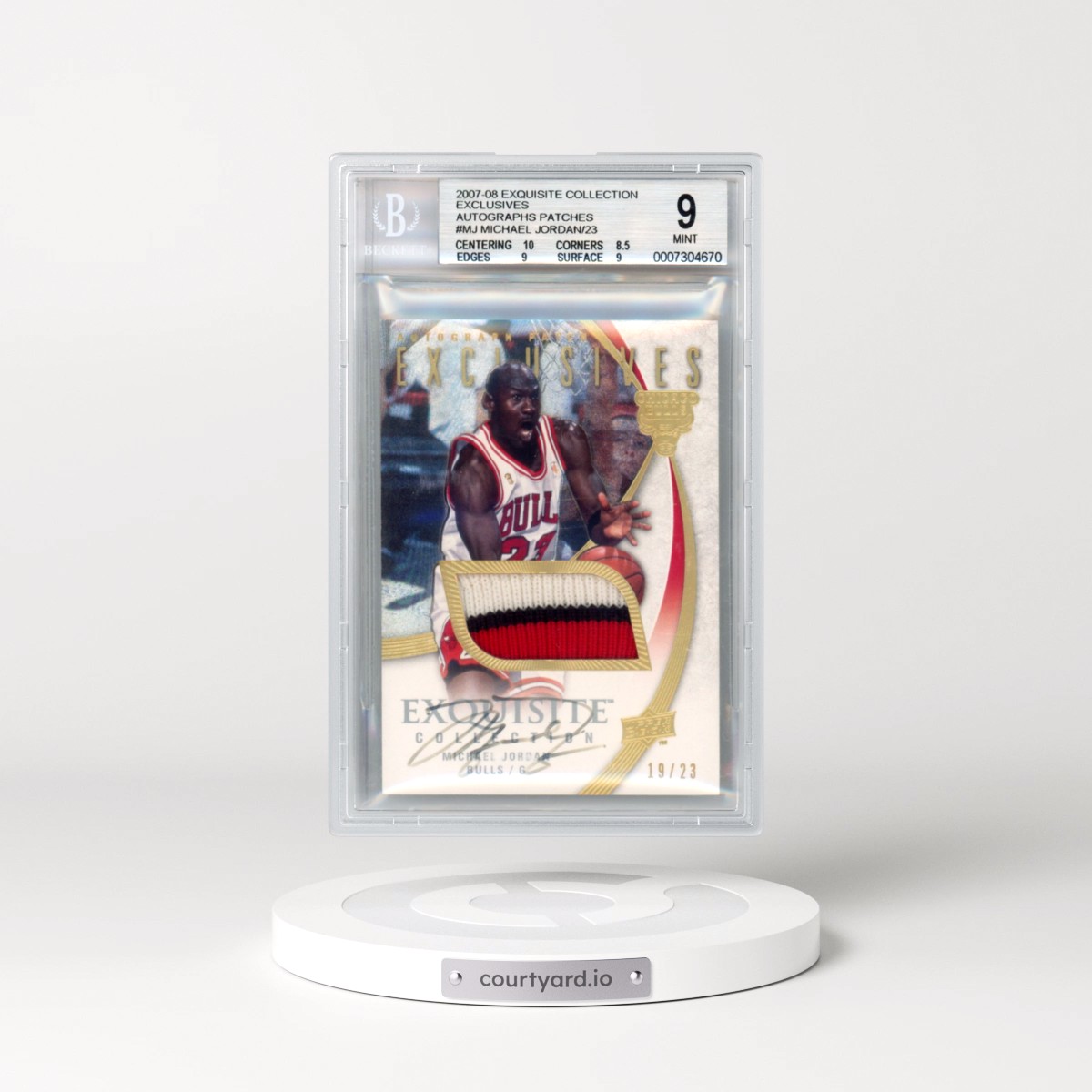 2007 Exquisite Collection Exclusives Autographs Patches #MJ Michael Jordan/23 (BGS 9 MINT)