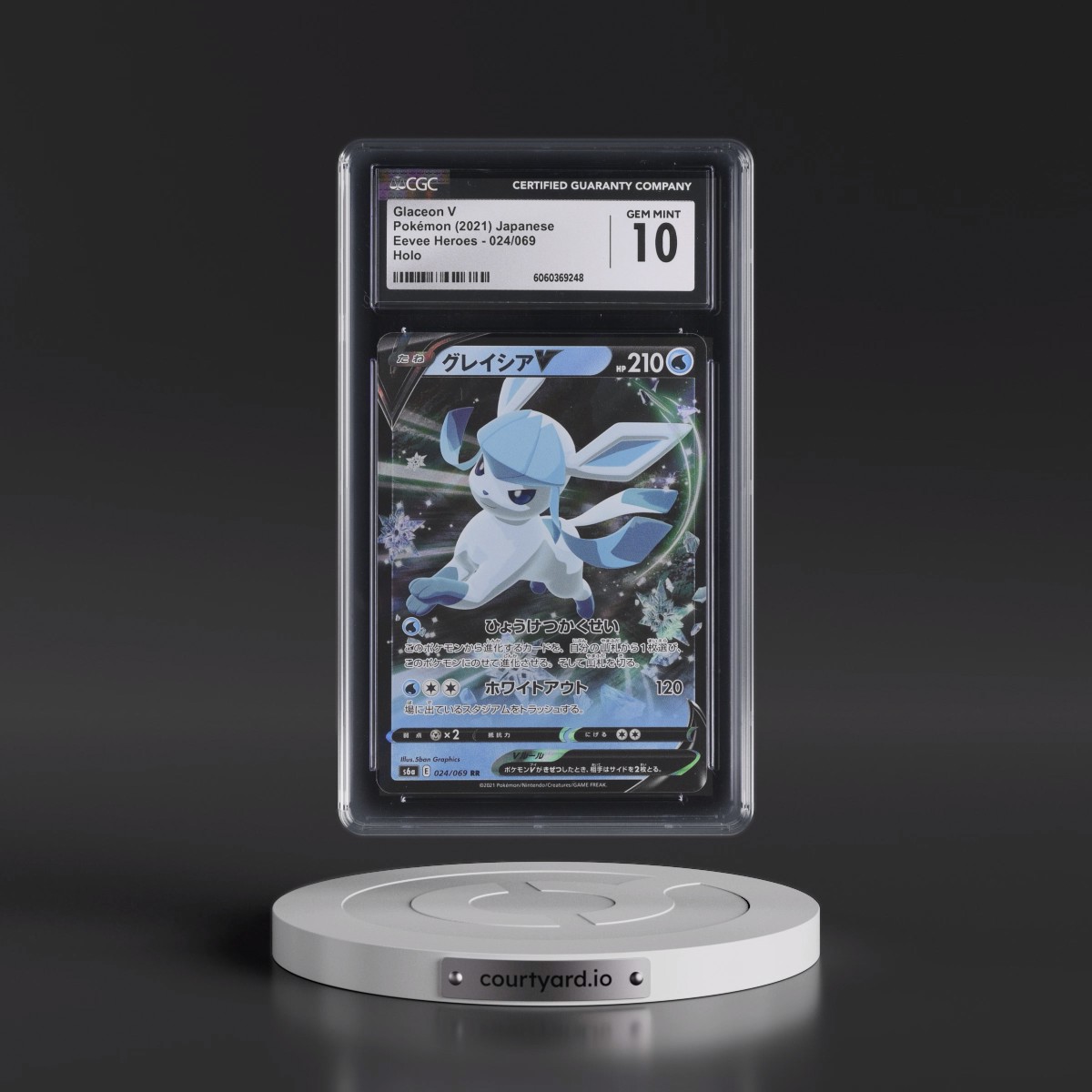 2021 Eevee Heroes Glaceon V - Holo #024/069 CGC 10