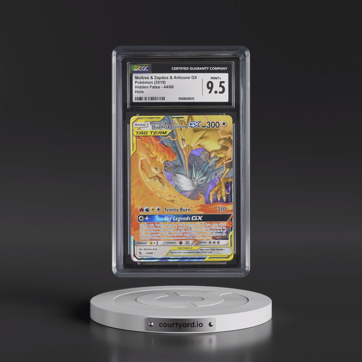 2019 Hidden Fates #44/68 Moltres &amp; Zapdos &amp; Articuno GX - Holo (CGC 9.5 MINT+)