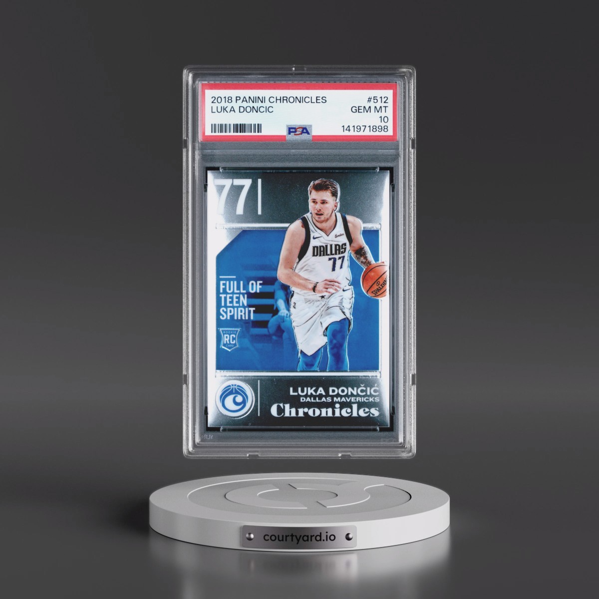 2018 Panini Chronicles Luka Doncic #512 PSA 10
