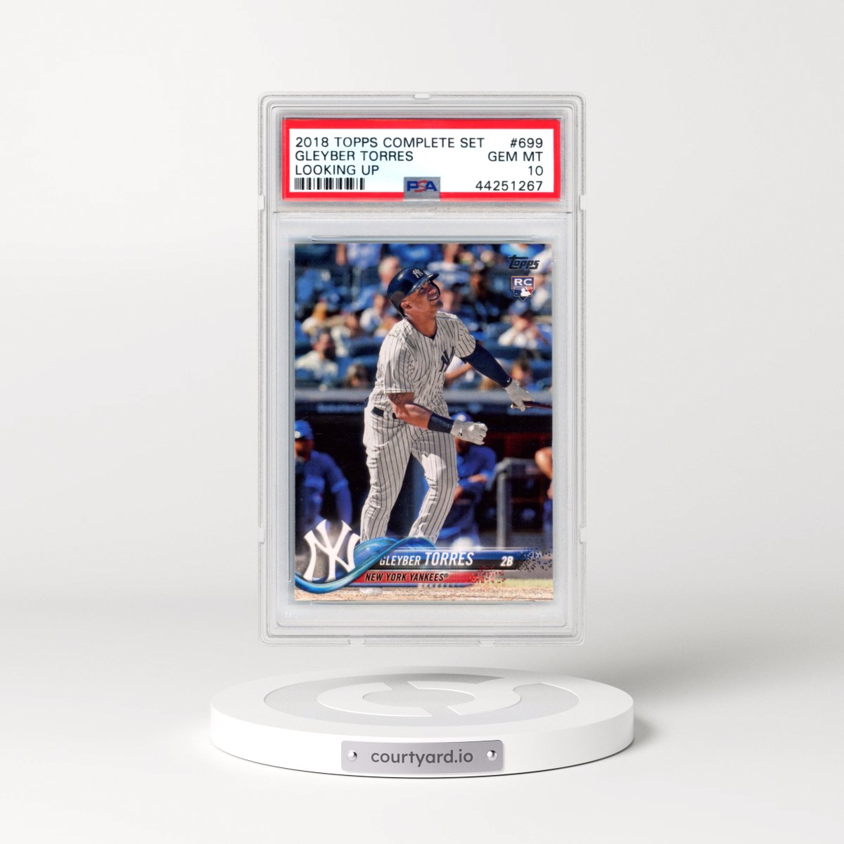 2018 Topps Complete Set Gleyber Torres - Looking Up #699 PSA 10