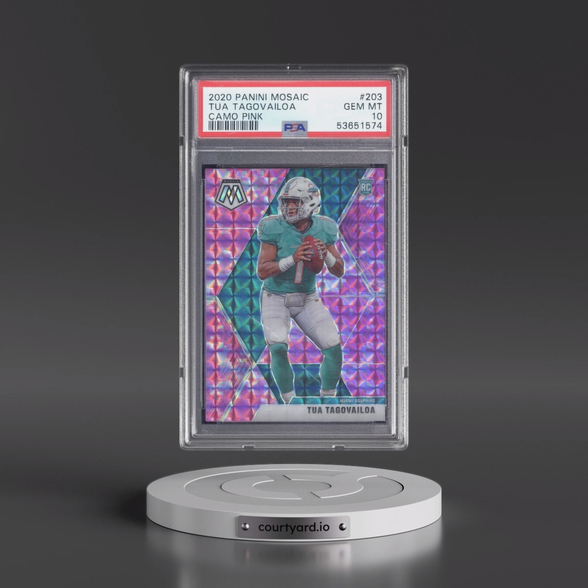 2020 Panini Mosaic Tua Tagovailoa - Camo Pink #203 PSA 10