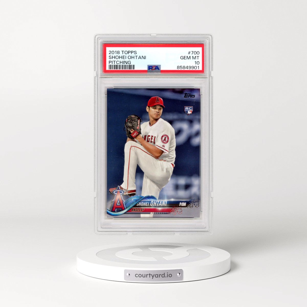 2018 Topps #700 Shohei Ohtani - Pitching (PSA 10 GEM MINT)