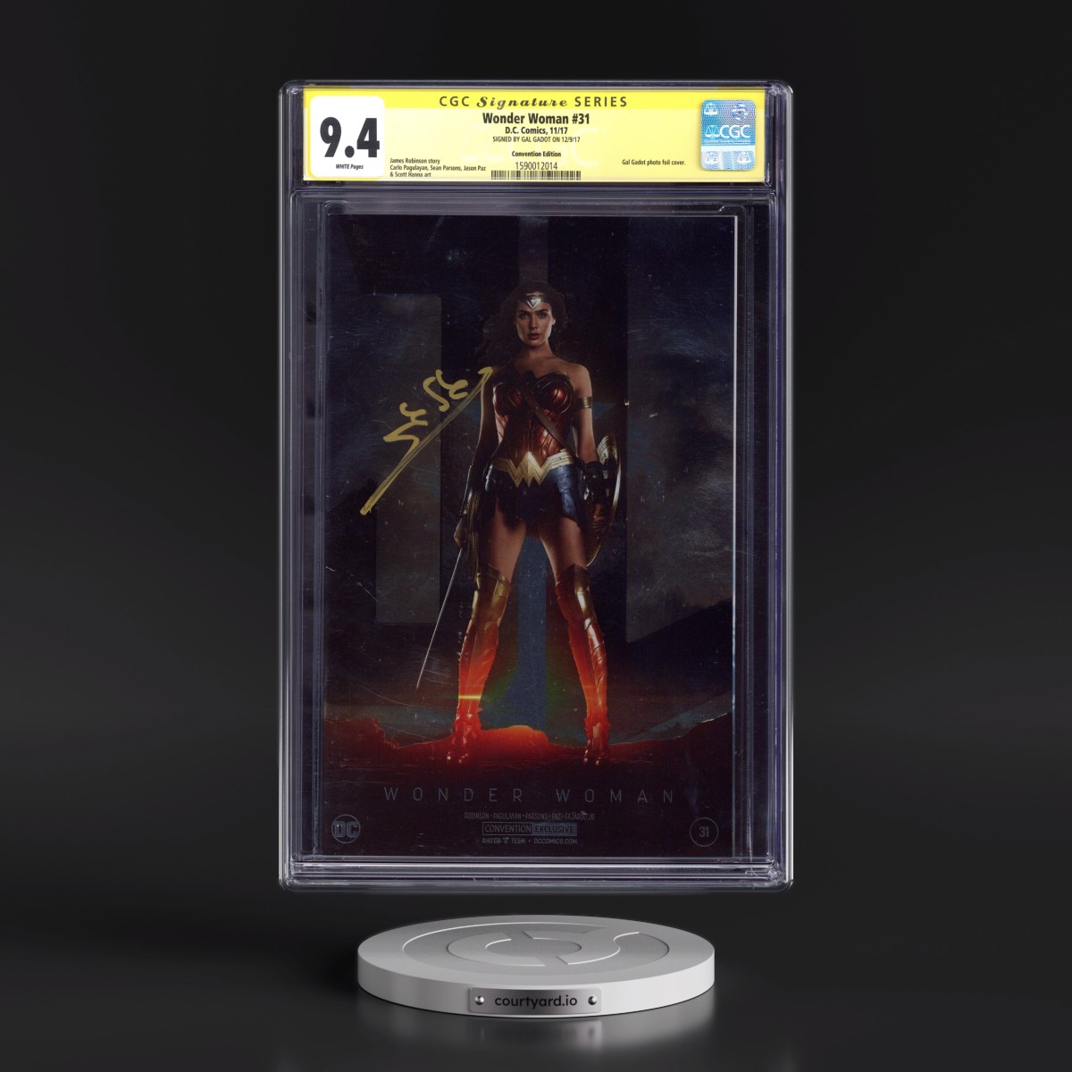 Wonder Woman #31 CGC 9.4 White Pages (DC Comics, 11/17) - Signature Series Convention Edition